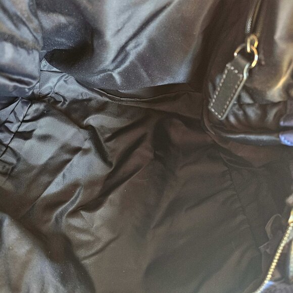 BURBERRY BLUE BUCKLEIGH NYLON TOTE BAG - Picture 14 of 16